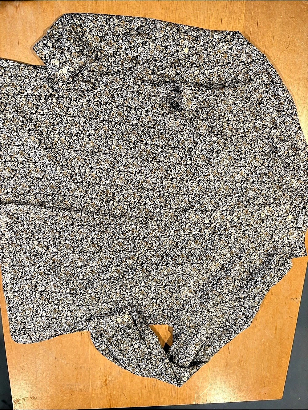 Personal ~ Blouse Top Shirt Floral Blouse Brown & Tan Khaki ~ Like New